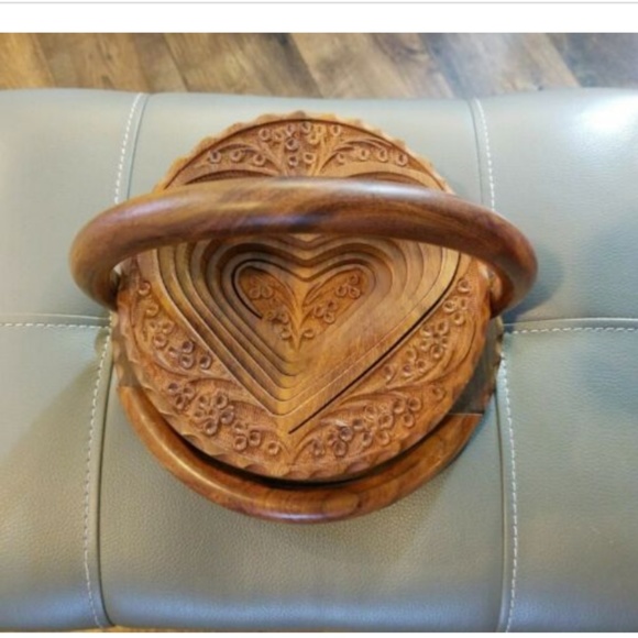 TRIVET To BASKET Heart Shape Hand Carved Wood - Picture 4 of 8